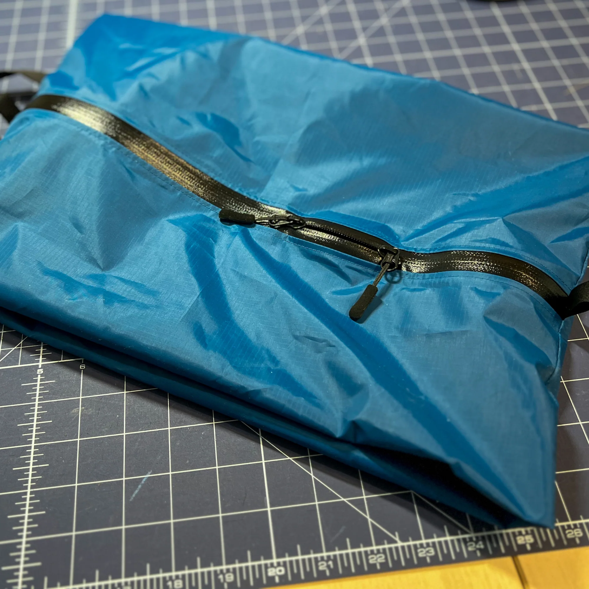 Lay-Flat Travel Bag Kit - Image 11